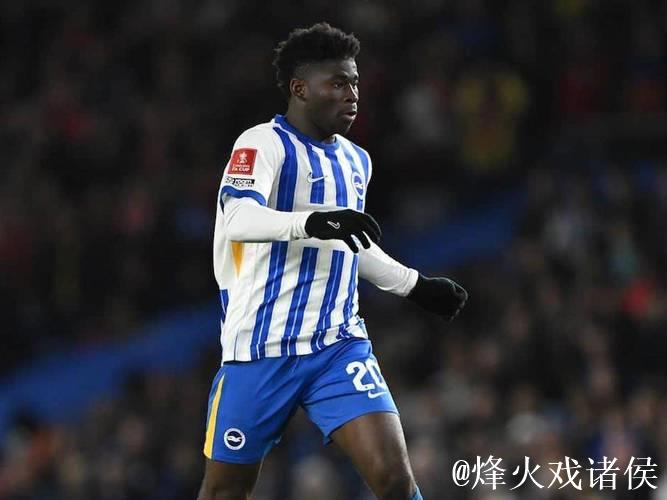 巴莱巴回应曼联转会传闻，直面压力下的挣扎