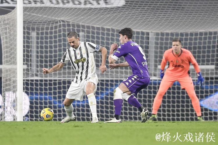 佛罗伦萨队史第三次意甲遭遇15轮不胜,仅6平9负 佛罗伦萨队史第三次意甲遭遇15轮不胜,仅6平9负